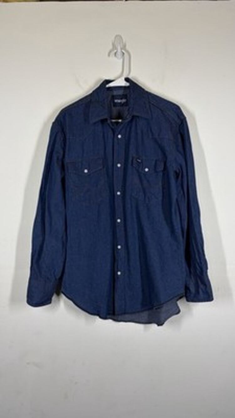 Vintage Wrangler Pearl Snap Blue Denim Button Up Shirt Size Mens Medium